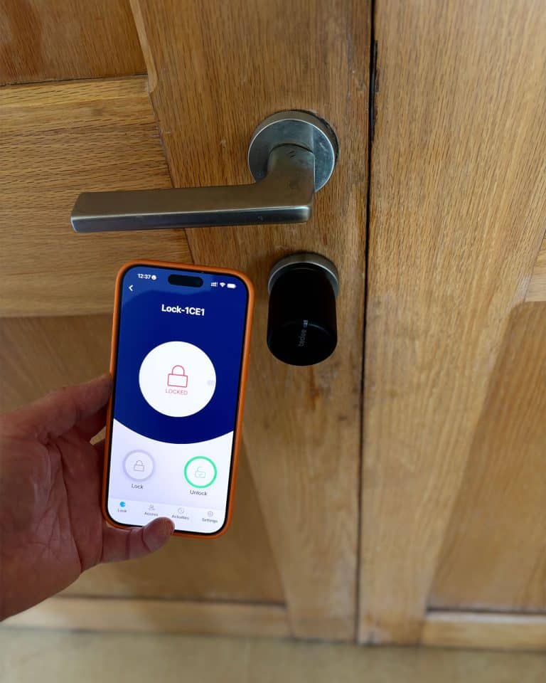 מנעול חכם Tedee Pro 19 tedee-app-unlock